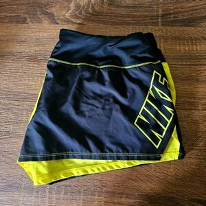 Nike Women`s NSW Crew 3" Running Shorts XL